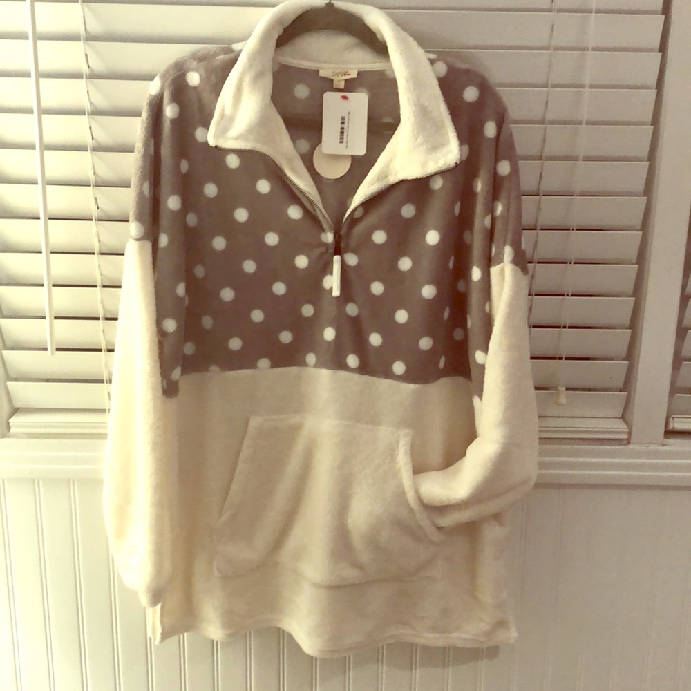 NWT ODDY Polka Dot Pullover 3X